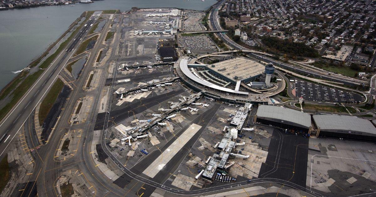 Austrian Airlines LaGuardia Airport Office In New York